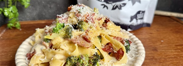 One pot med bacon og broccoli