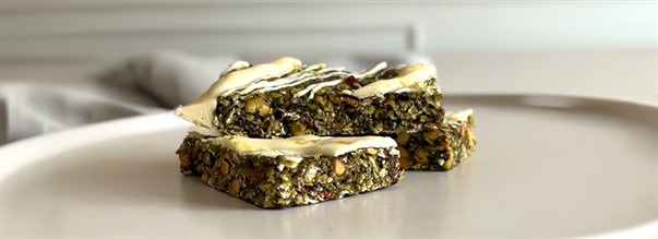 Pistaciebarer med matcha